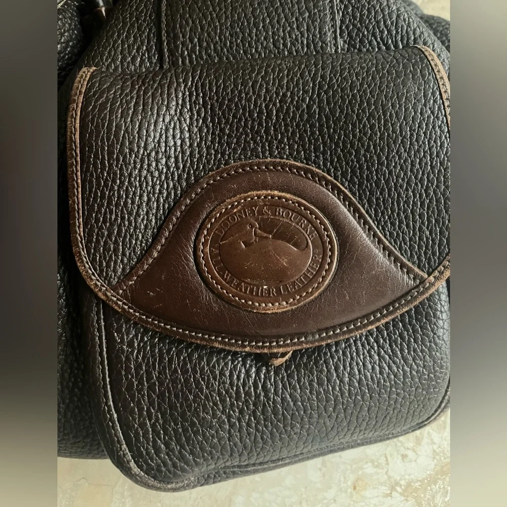 Dooney & Bourke Brown Bag Gold Hardware - Picture 3 of 15
